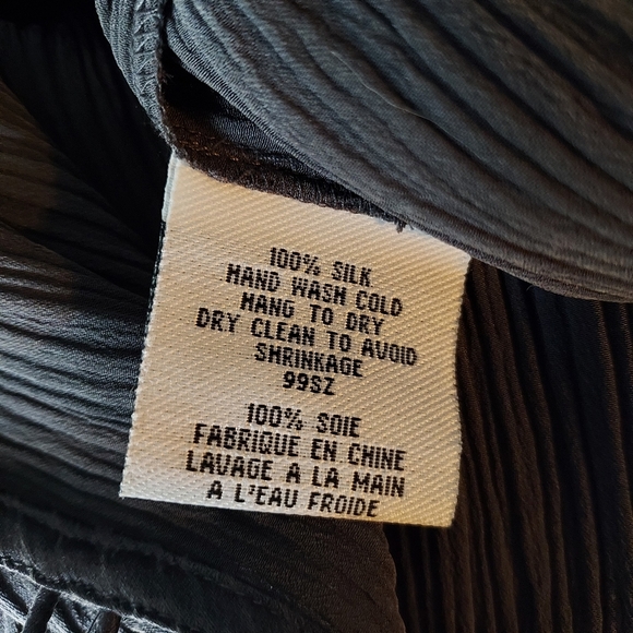 NWT Eileen Fisher 100% Silk Ripple Tunic And Skirt In Charcoal - Picture 5 of 5